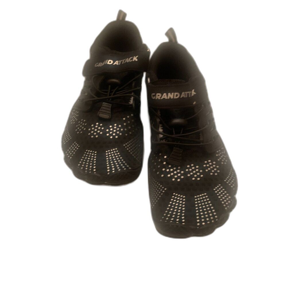 Women's Grand Attack Barefoot Shoes